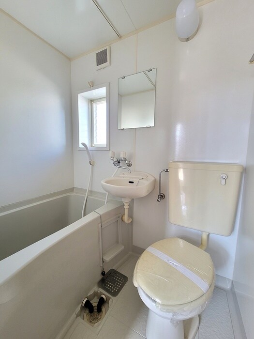 物件内観写真12　(洗面)