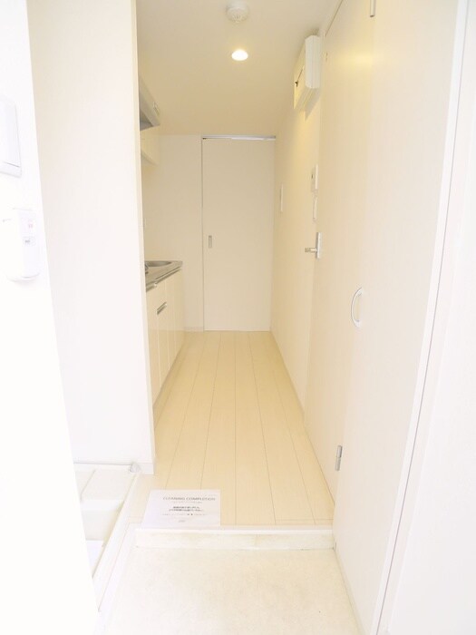 物件内観写真21　(玄関)