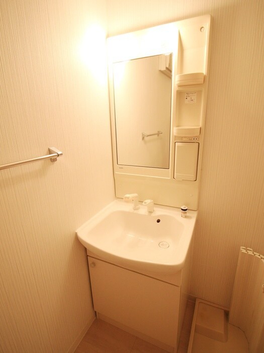 物件内観写真9　(洗面)