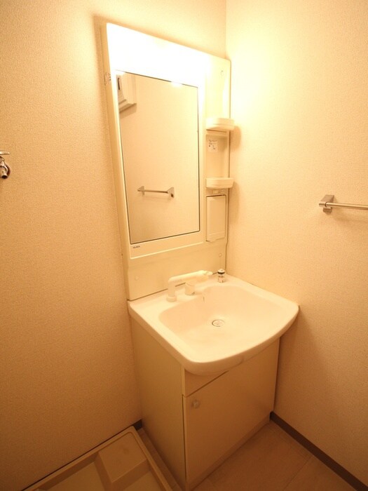 物件内観写真9　(洗面)