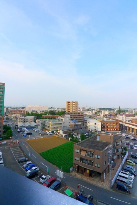 物件内観写真16　(室内からの展望)