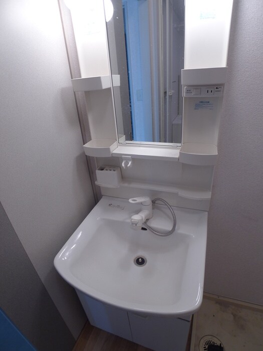 物件内観写真11　(洗面)