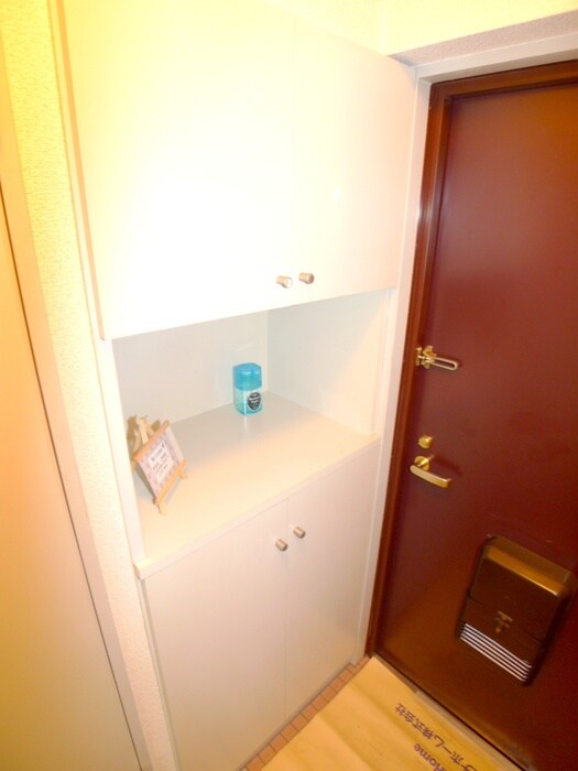 物件内観写真16　(靴箱)