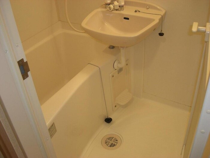 物件内観写真8　(バス／シャワールーム等)