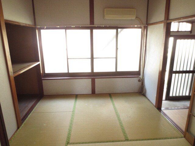 物件内観写真6　(居室)