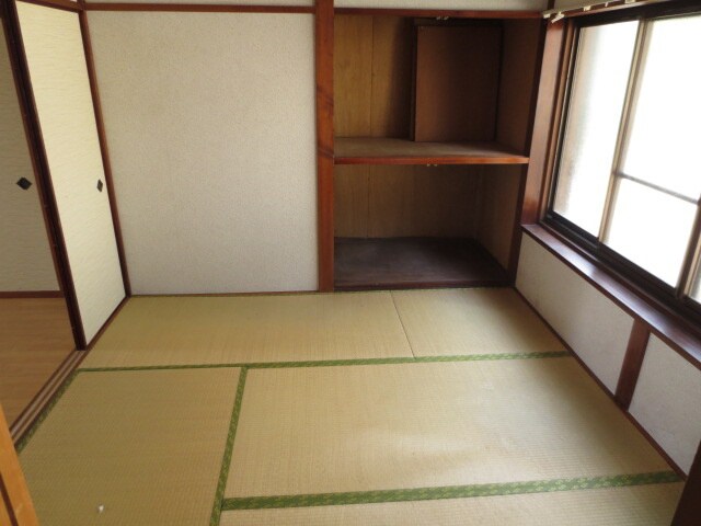 物件内観写真8　(居室)