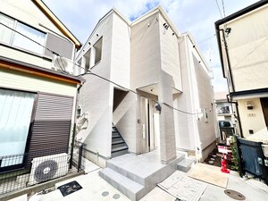 セレッソコート白楽外観写真