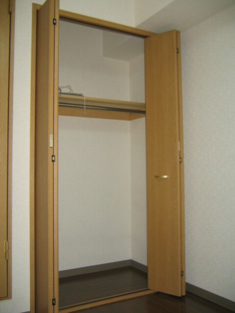 物件内観写真9　(収納)