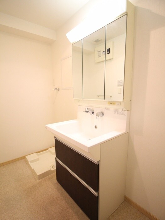 物件内観写真13　(洗面)