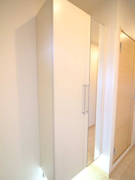 物件内観写真15　(靴箱)