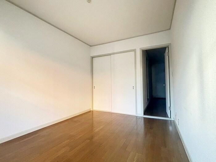 物件内観写真6　(居室)