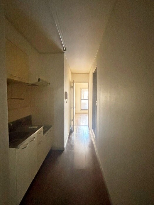 物件内観写真19　(廊下)