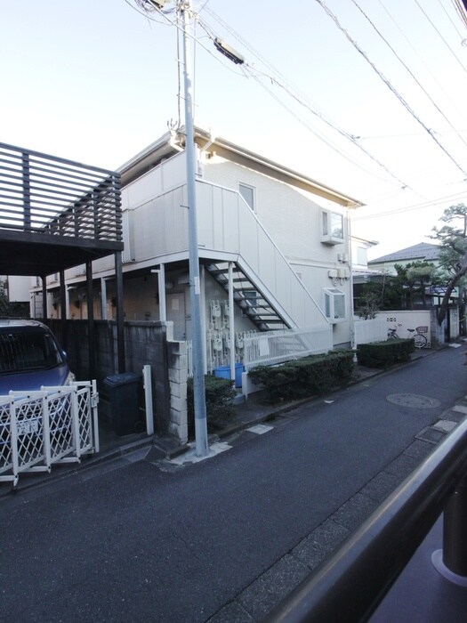 物件内観写真16　(室内からの展望)