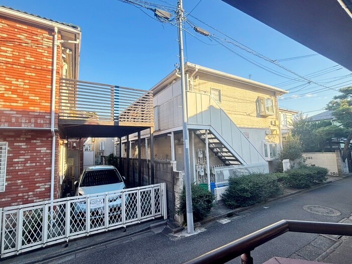 物件内観写真22　(室内からの展望)