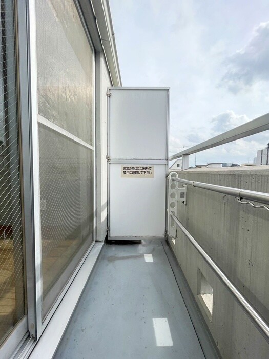 物件内観写真16　(ベランダ・バルコニー)