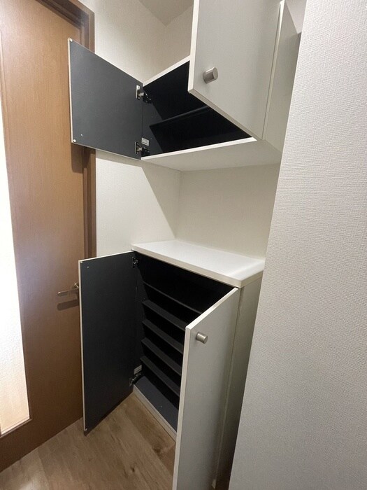 物件内観写真22　(靴箱)