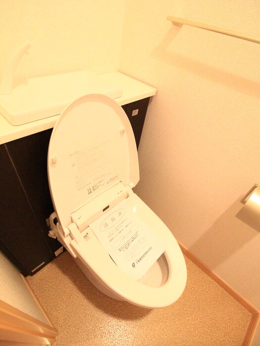 物件内観写真19　(トイレ)