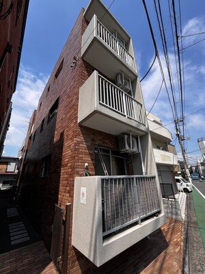 三葉マンション外観写真