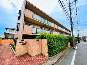 ファミーリエ二俣川外観写真