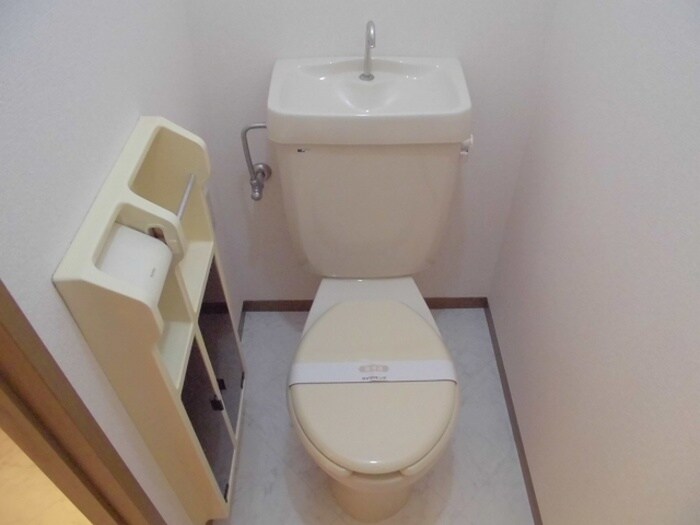 物件内観写真12　(トイレ)