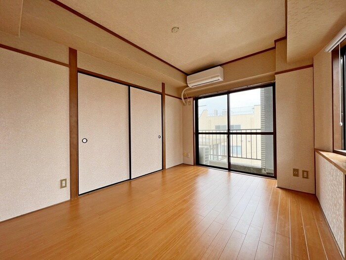 物件内観写真7　(居室)