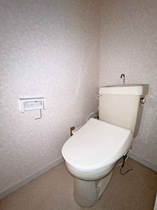 物件内観写真12　(トイレ)