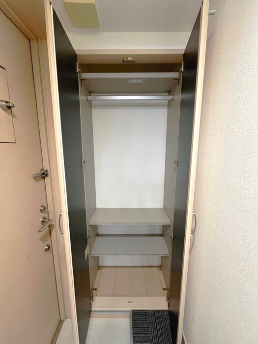 物件内観写真11　(収納)