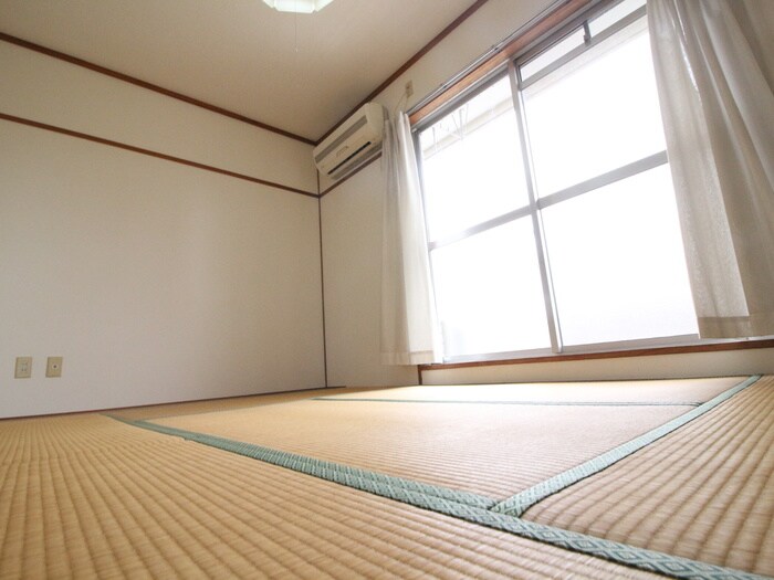 物件内観写真9　(居室)