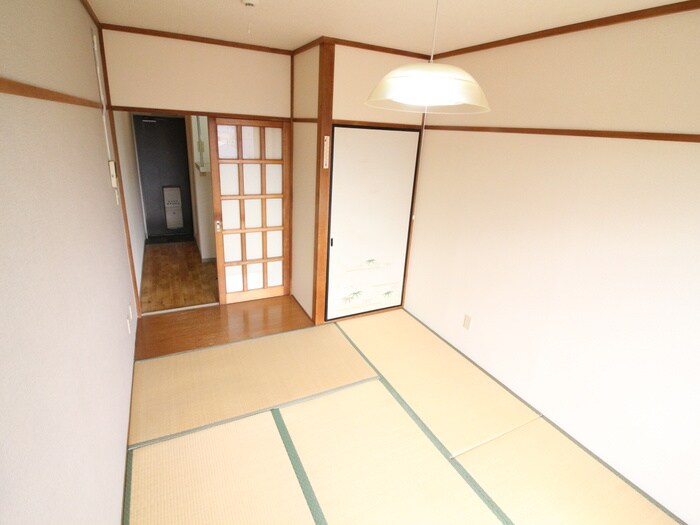 物件内観写真16　(居室)