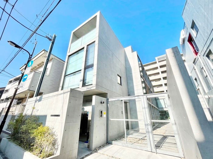 物件外観写真1　(外観写真)