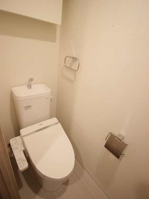 物件内観写真9　(トイレ)