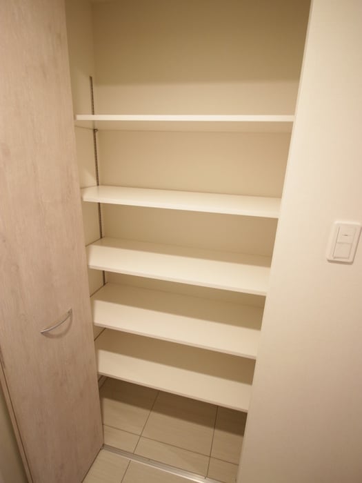 物件内観写真18　(靴箱)