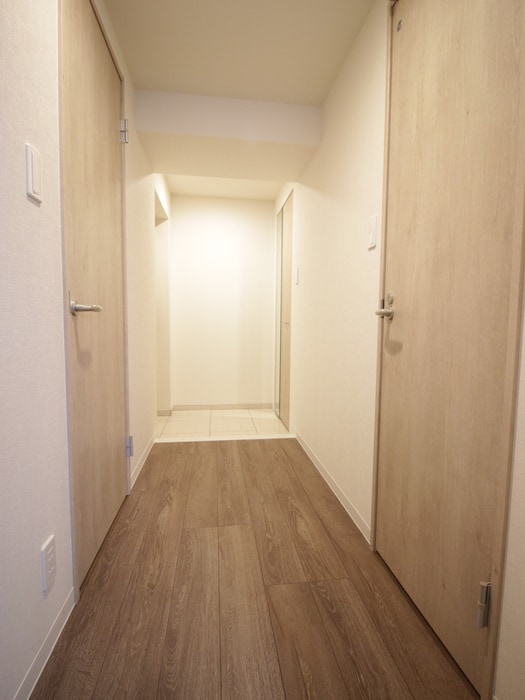 物件内観写真20　(廊下)