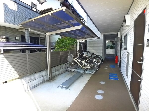 駐輪場