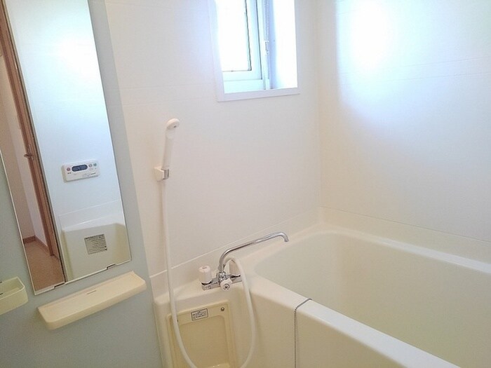 物件内観写真10　(バス／シャワールーム等)