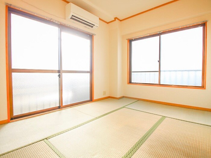 物件内観写真9　(居室)