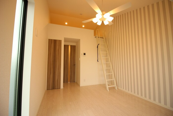 物件内観写真8　(居室)