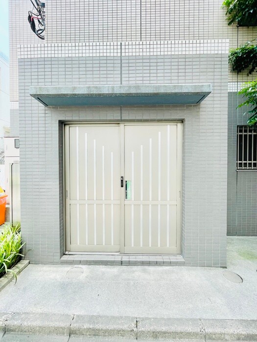 物件外観写真6　(建物設備)