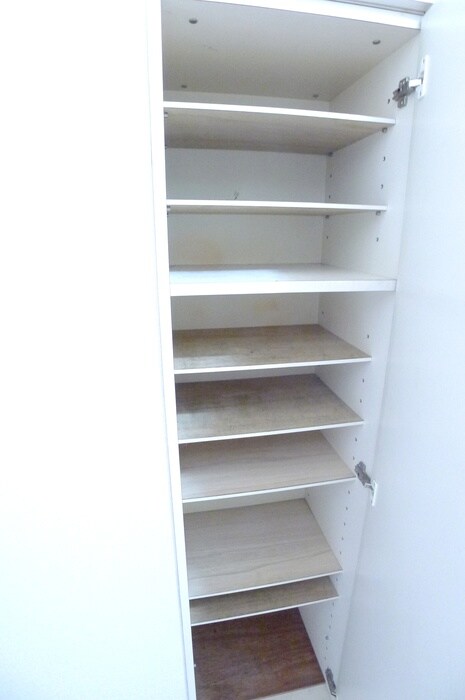 物件内観写真16　(靴箱)