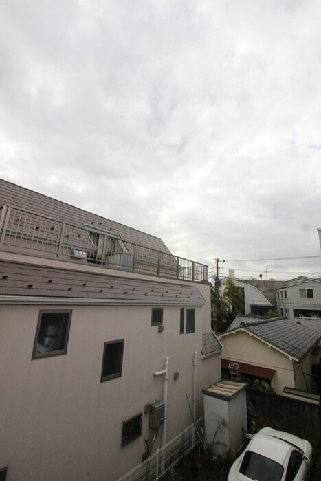 物件内観写真22　(室内からの展望)