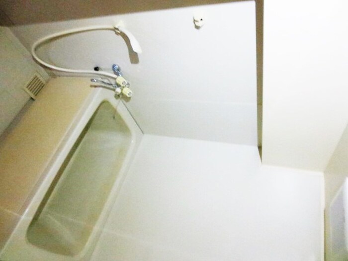 物件内観写真12　(バス／シャワールーム等)