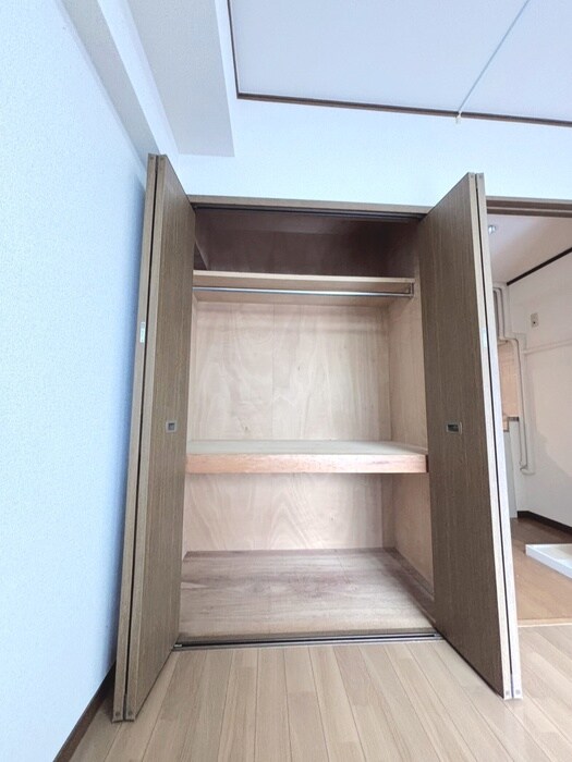 物件内観写真10　(収納)