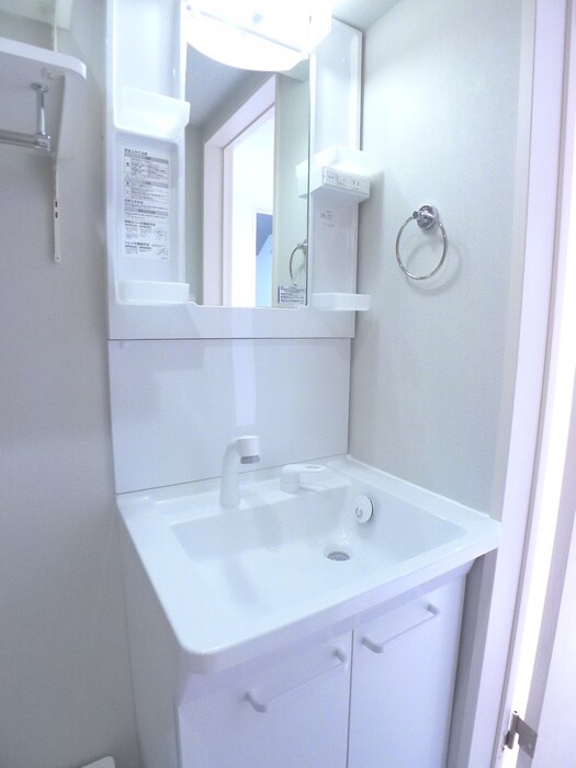 物件内観写真11　(洗面)