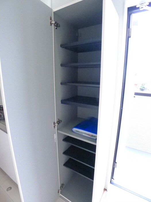 物件内観写真19　(玄関)