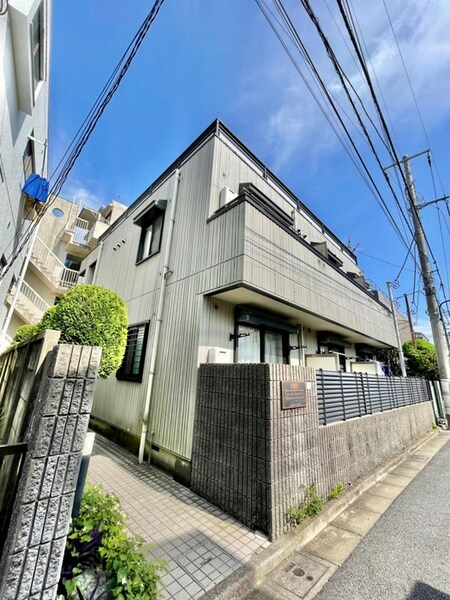 ドミ－ルシャルマン外観写真
