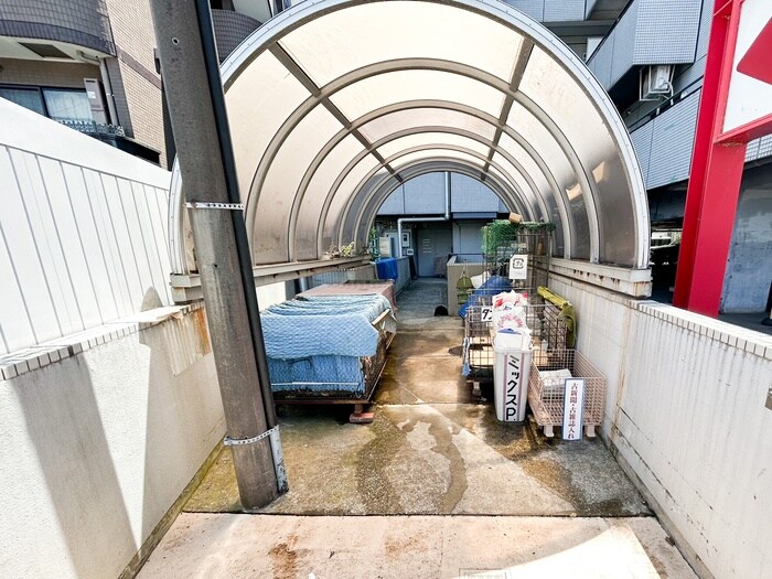 物件外観写真6　(建物設備)