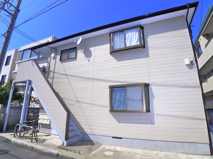 クレセント津田沼の物件外観写真