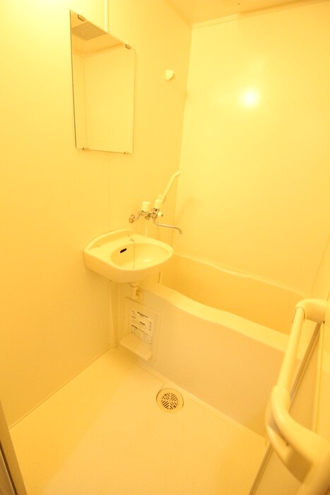 物件内観写真12　(バス／シャワールーム等)