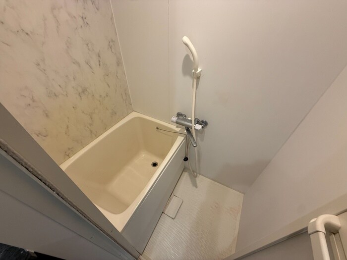 物件内観写真12　(バス／シャワールーム等)