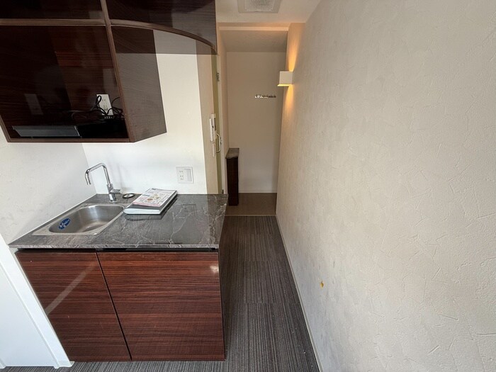 物件内観写真18　(廊下)